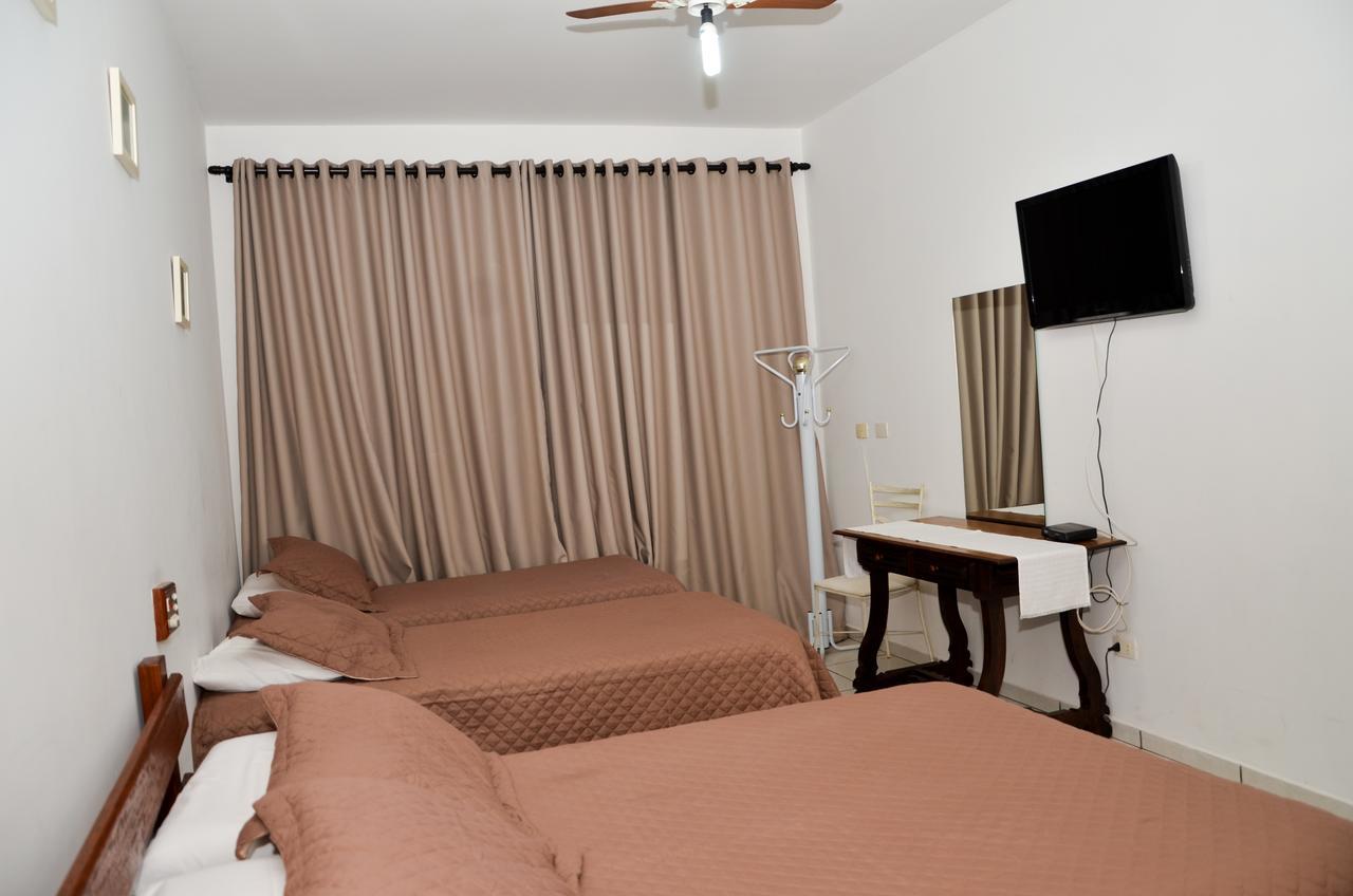Pousada Victor Ribeirao Claro Exterior foto